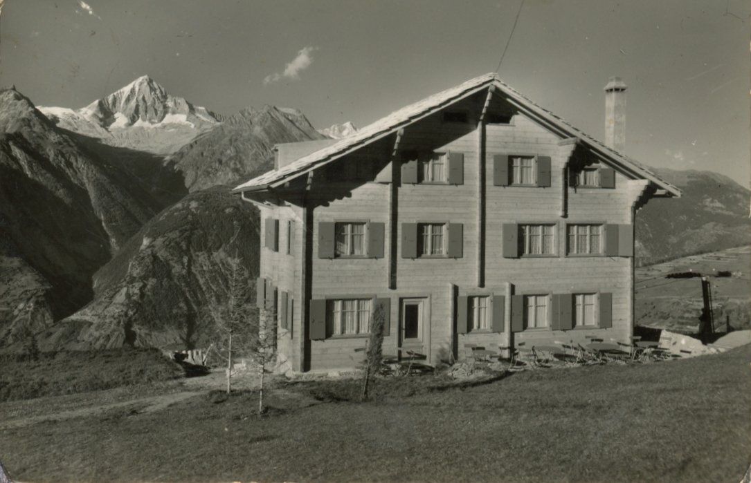 Cartoline postali: Unterbäch   VS  -    5 diverse Ansichtskarten – Usato da Brig venduto da Valcards54 1