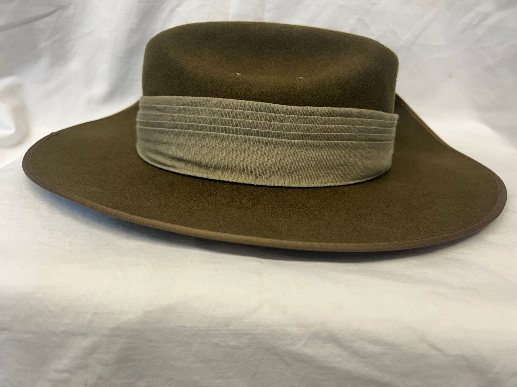 Uniformi: Australische Armee, Slouch-Hat, Grösse 58 – Usato da Sarmenstorf venduto da zefplupo 3