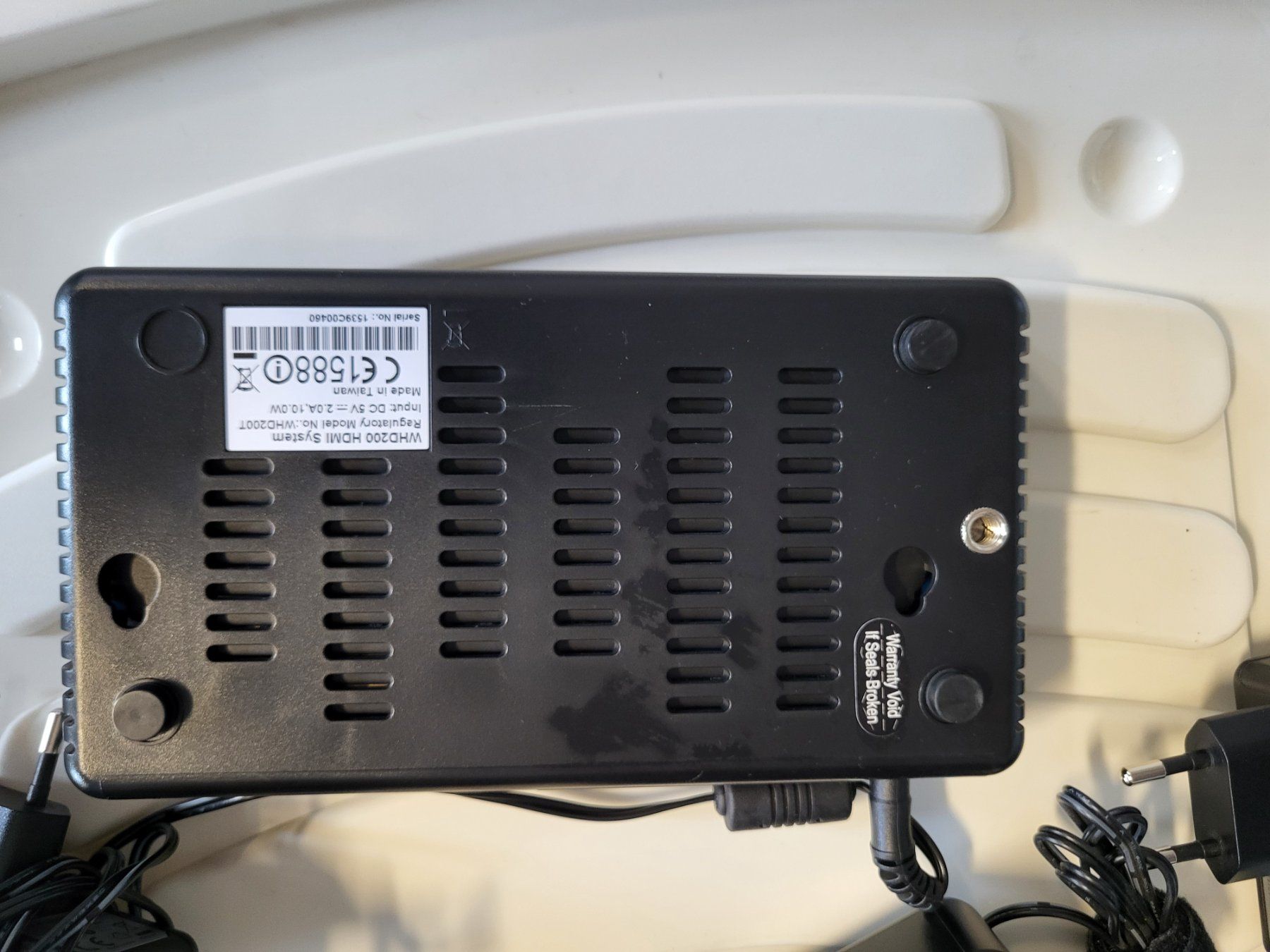 Ricevitori: Optoma WHD200 HDMI Wireless Transmitter und Receiver Set – Usato da Rümlang venduto da Greenliff 3