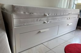 Brimnes Bett IKEA mit 2 Schubladen - ausziehbar - 80 x 200 c