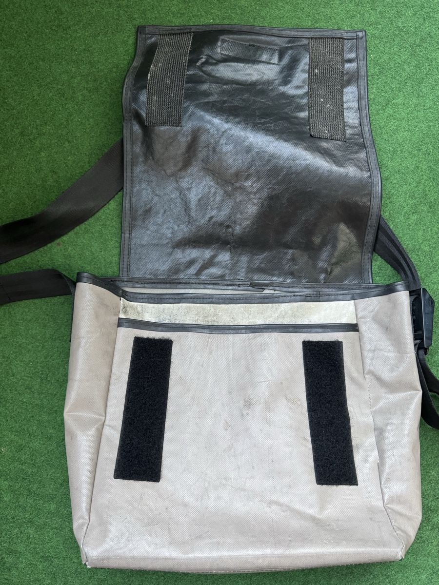 Freitag Borse: Sac FREITAG authentique – Usato da Brügg BE venduto da Goob 2