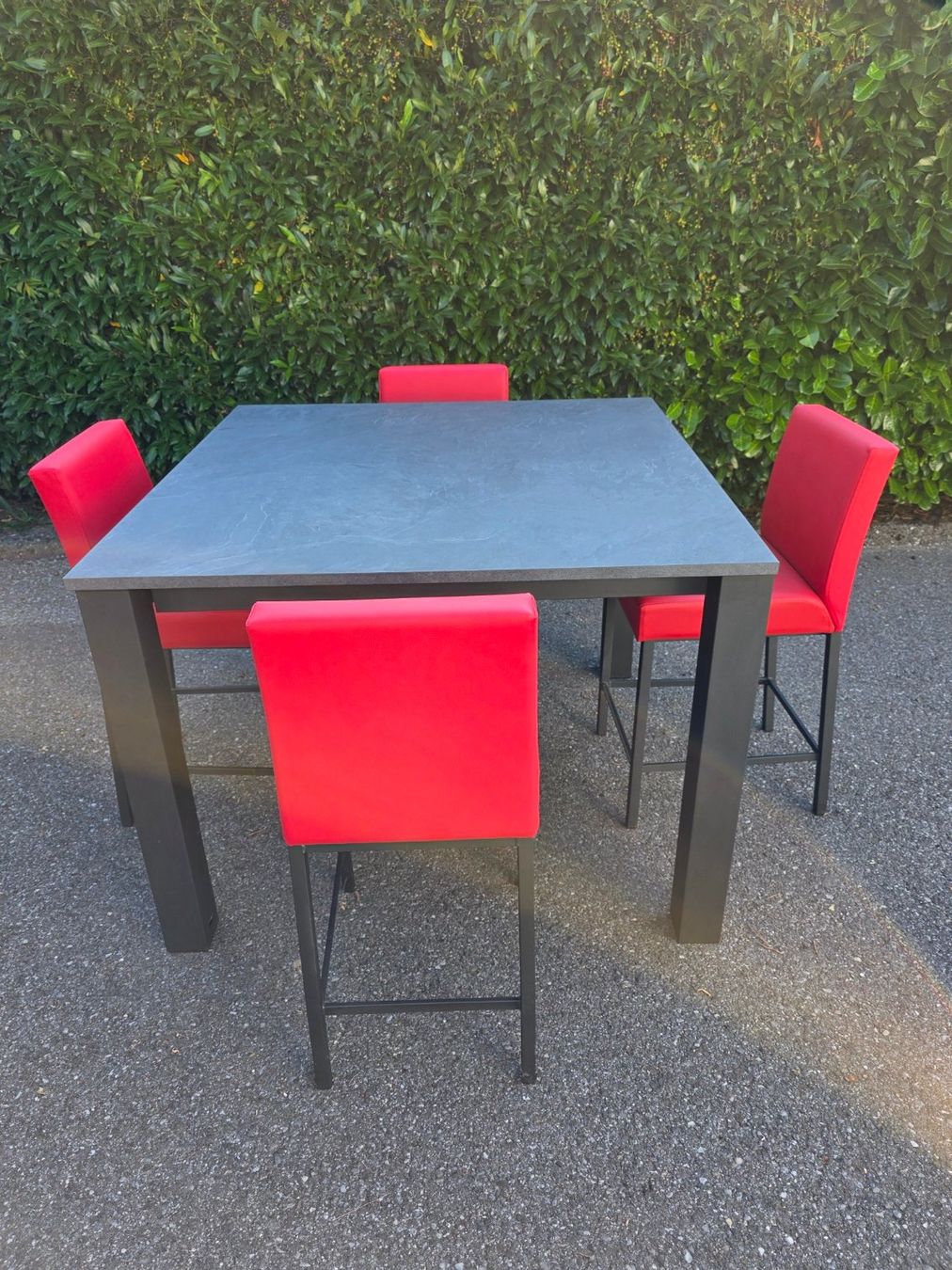 Set di tavolo e panche: Table haute pour salle à manger – Usato da Neyruz FR venduto da jlz_2mzz 5