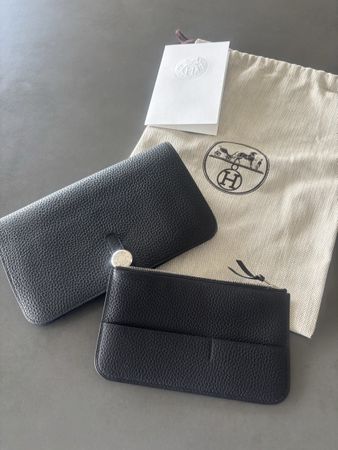 Hermès portefeuille Dogon