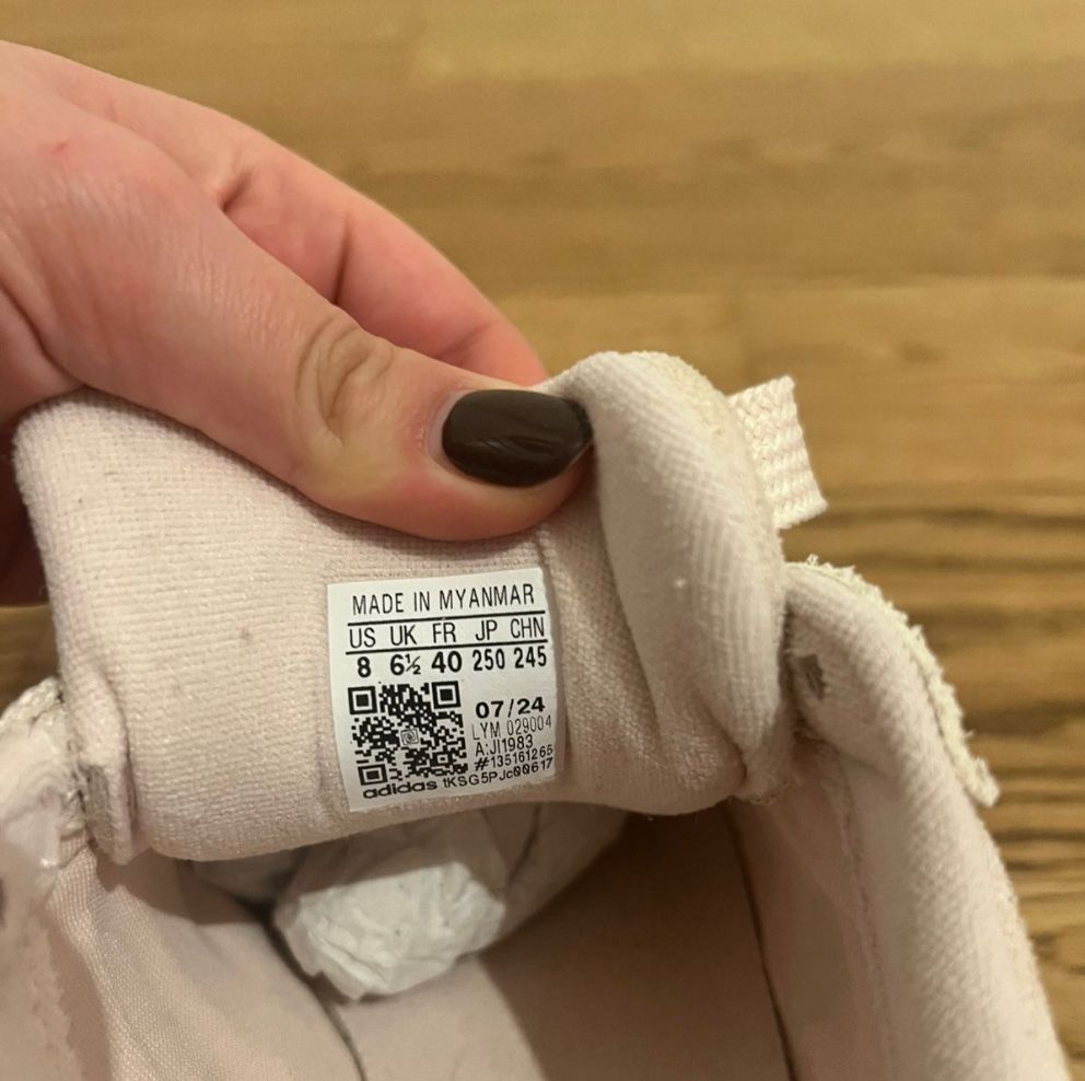 Adidas Chaussures femmes: Adidas light pink campus sneaker – D'occasion à Zürich par yan_h6r5 4