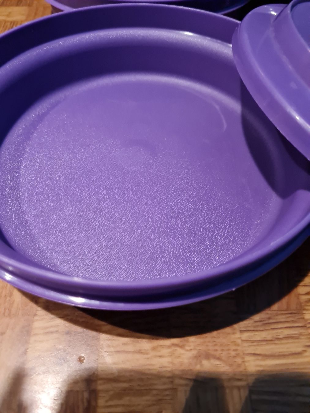 Tupperware Recipients et similaires: Tupperware 2 Dose lila neu – Neuf (Voir description) à Münsingen par Cuci31 2
