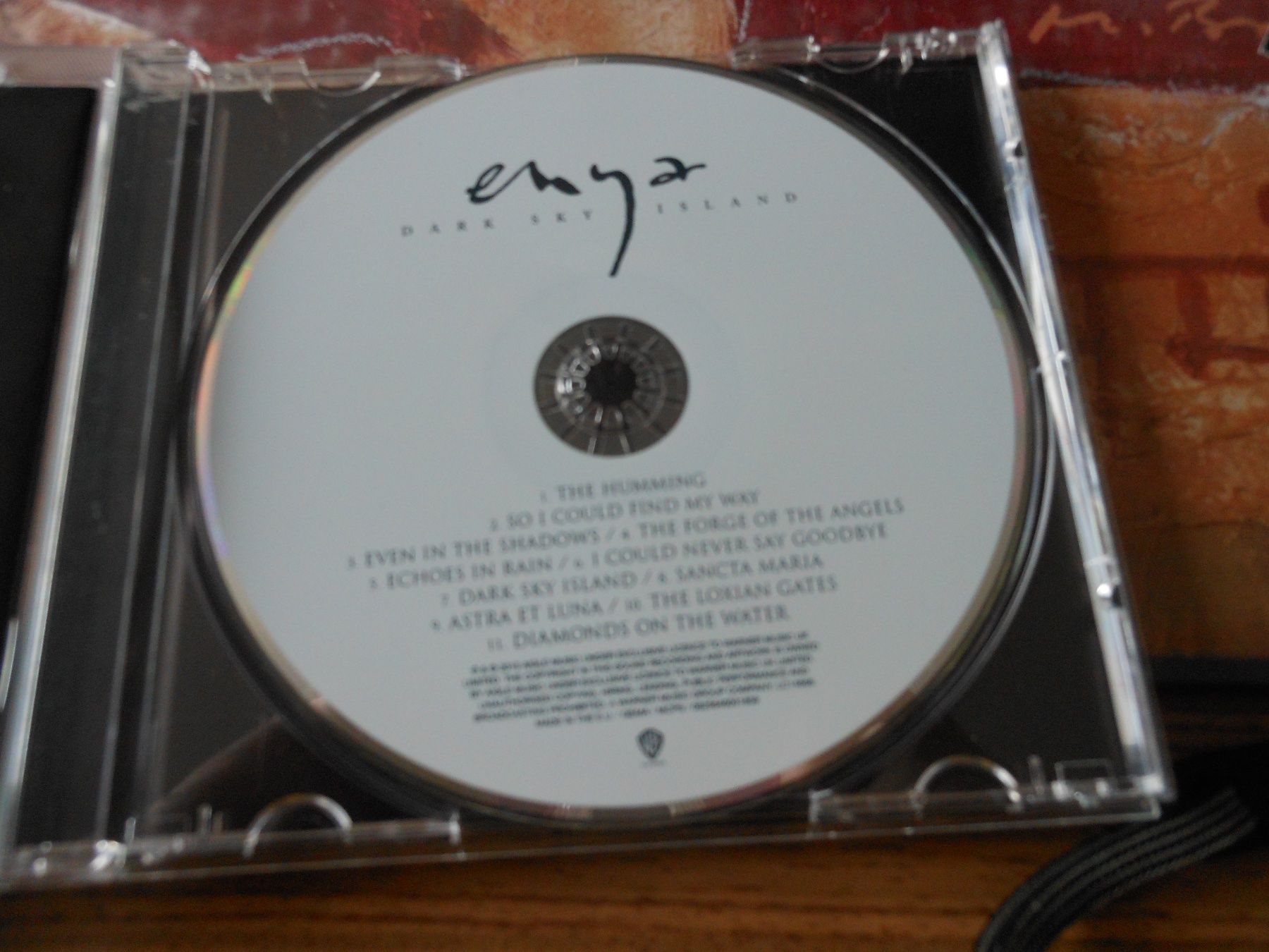 CD: Enya Dark Sky Island – Usato da Dübendorf venduto da Glatttaltiger 1