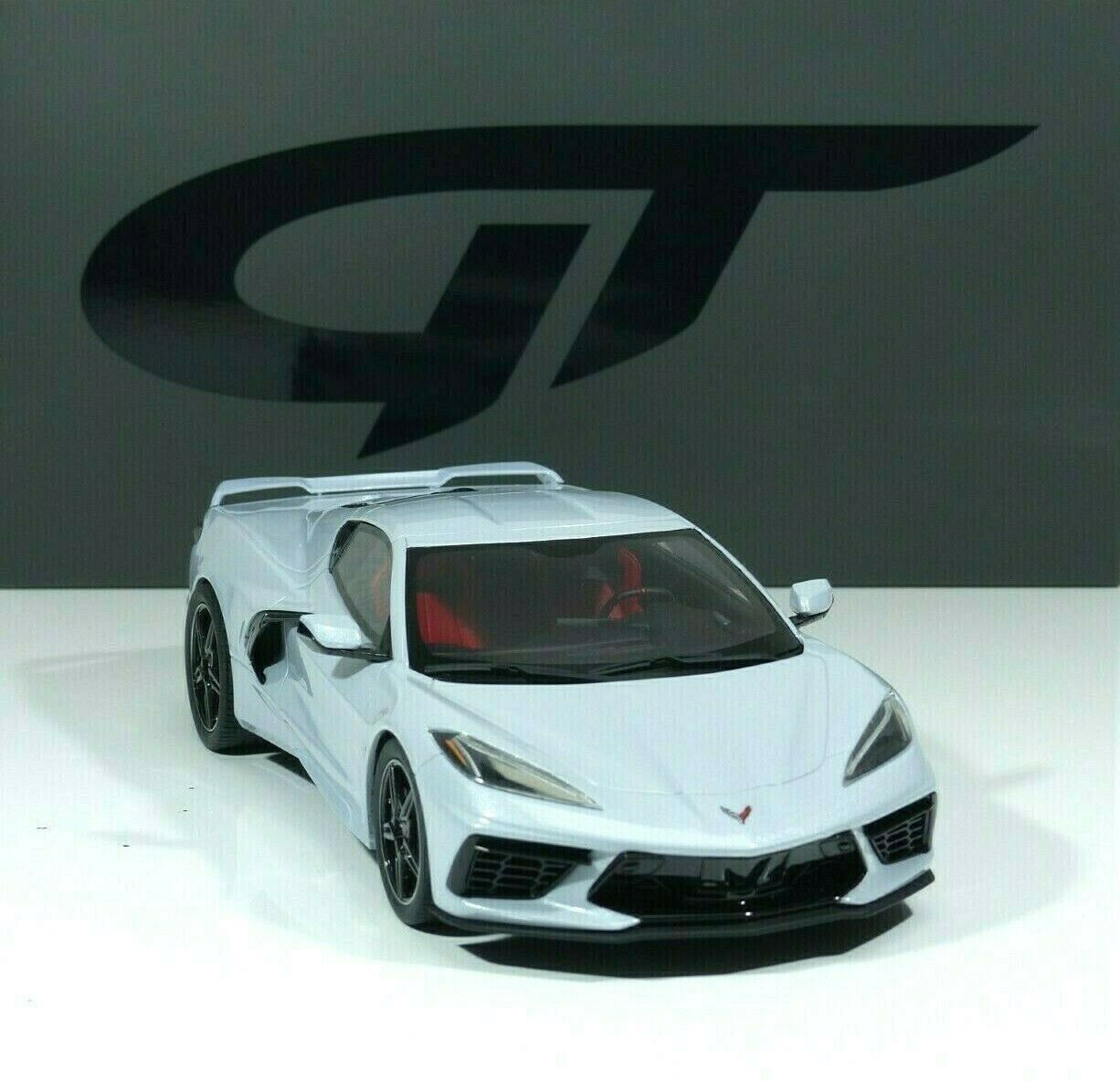 Chevrolet Modellautos: CORVETTE C8 2020 HELLGRAU 1:18 GT-SPIRIT – Neu und originalverpackt aus Suhr von Moebelsiralfred 2