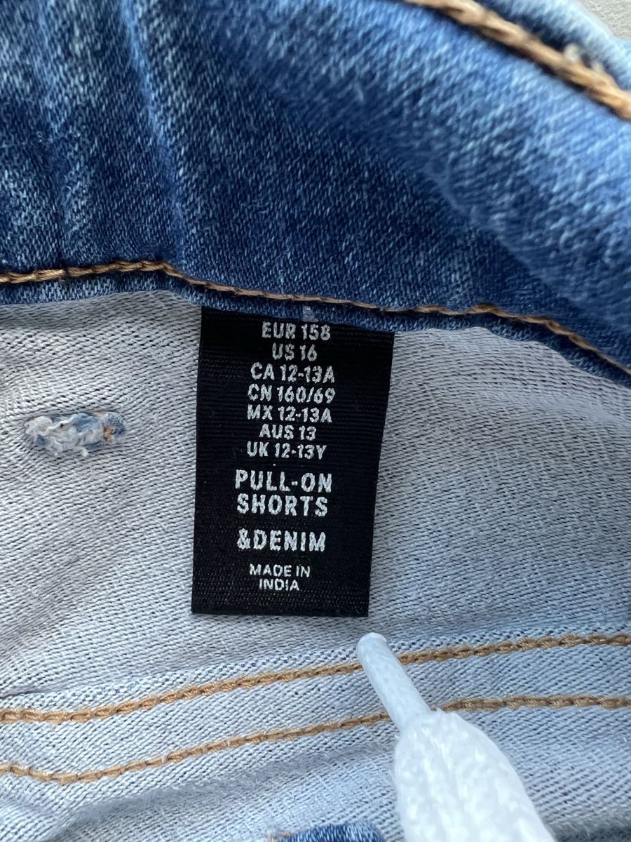 H&M Pantaloni: H&M - Short - taille 158 – Usato da Sainte-Croix venduto da Caramel31 2