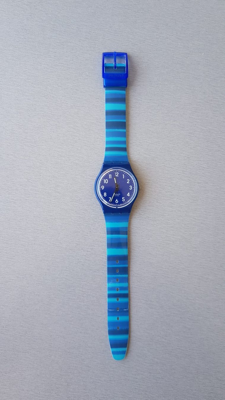 Swatch Orologi: Montre Swatch bleu diamètre 30mm – Nuovo (secondo la descrizione) da Versoix venduto da aline_b 1