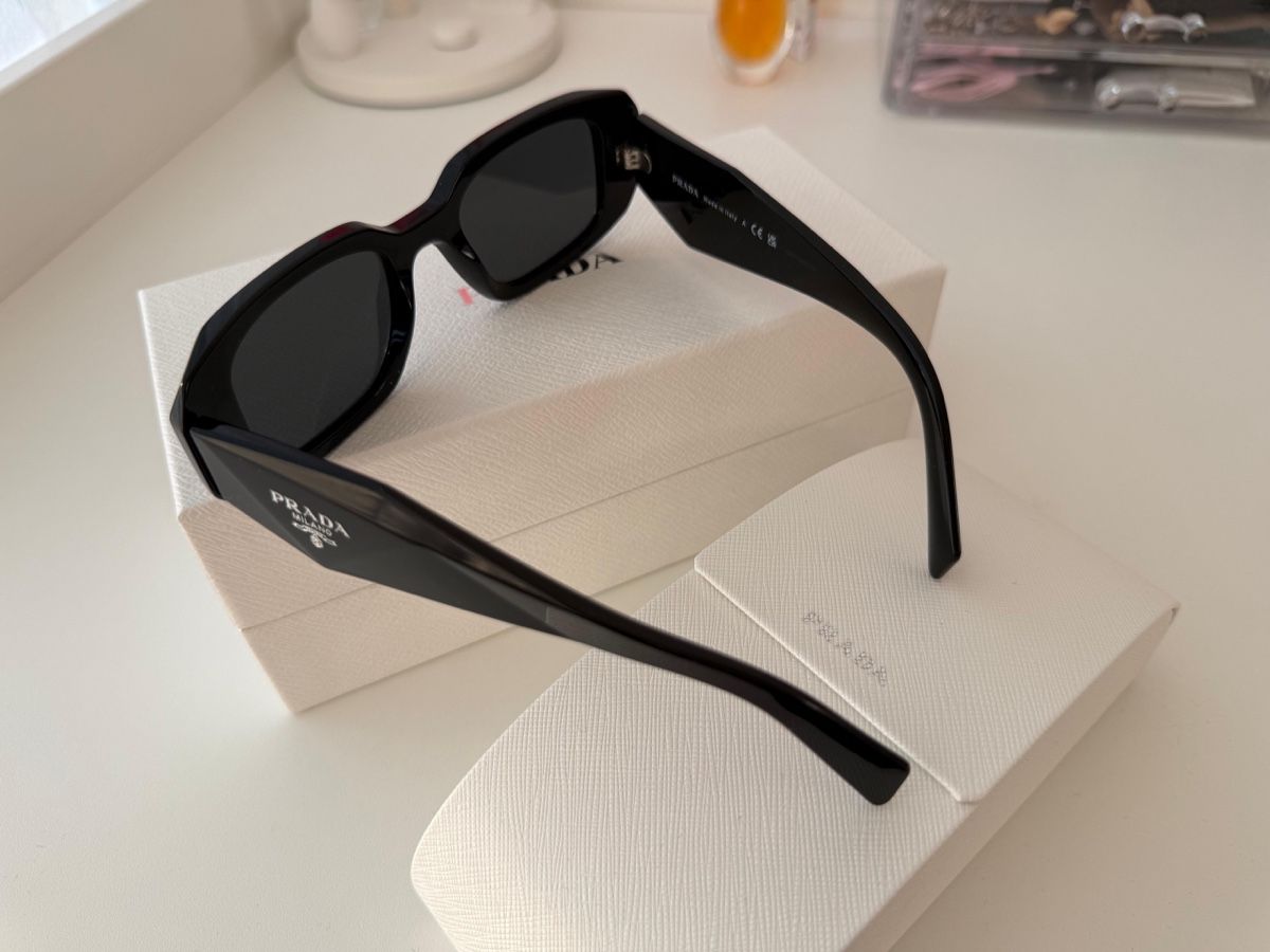 Prada Brillen & Gläser: Prada PR 17WS Sonnenbrille – Neu (gemäss Beschreibung) aus Lutry von tanyaaa_myrrr 2