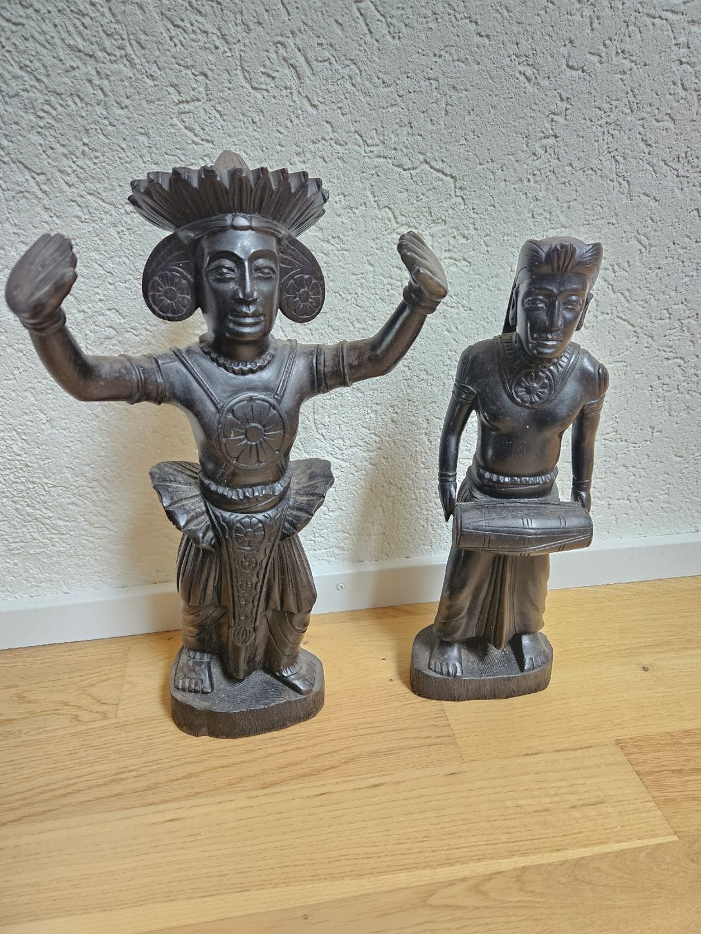 Tutte le decorazioni: Deko Figuren – Nuovo (secondo la descrizione) da Mollis venduto da Croco
