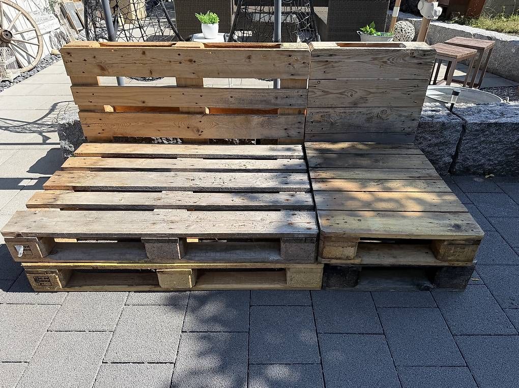 Palettes: Palettenlounge  – D'occasion à Seon par Schluempfe