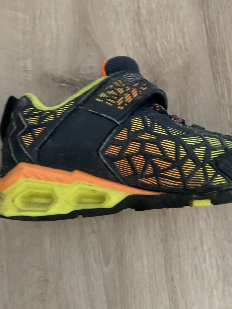 Skechers Scarpe per ragazzi: Skechers bleu jaune taille 31 – Nuovo (secondo la descrizione) da Chamoson venduto da Pince26 3