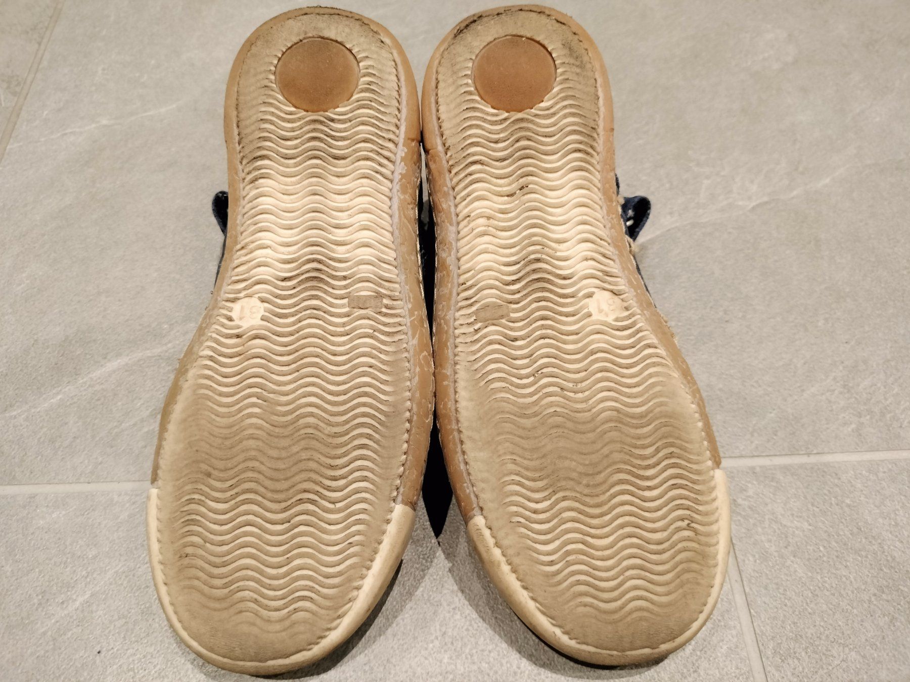 Scarpe per ragazze: Mary Jane Schuhe Grösse EU 31 – Usato da Neftenbach venduto da TheKringel 1