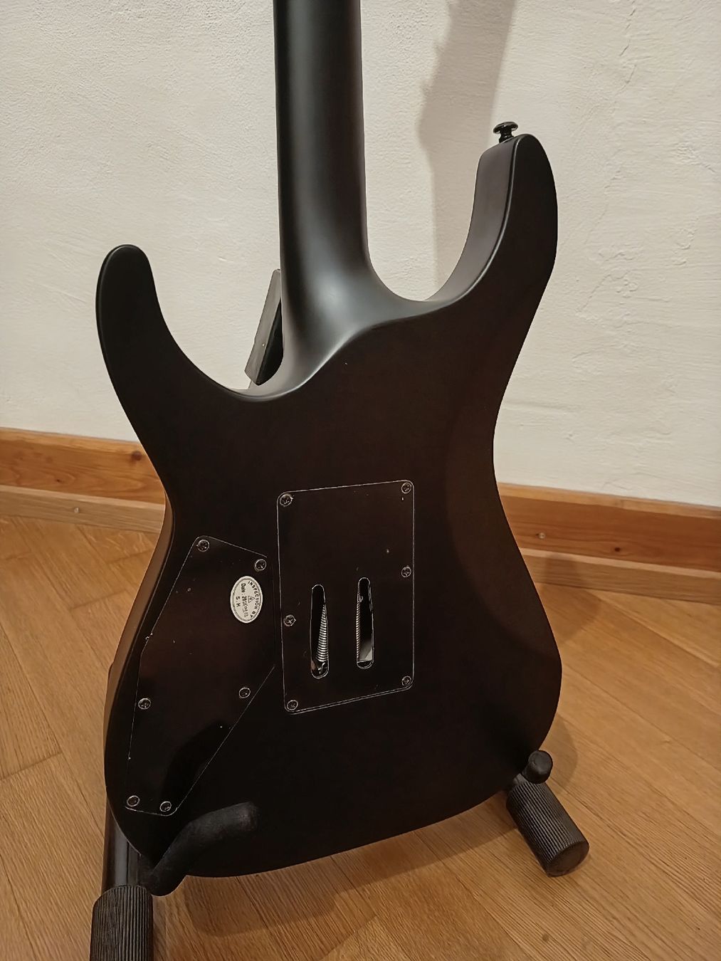 Esp Strumenti musicali: ESP LTD M-BM Black Metal – Usato da Felsberg venduto da CarpathianThrone420 4