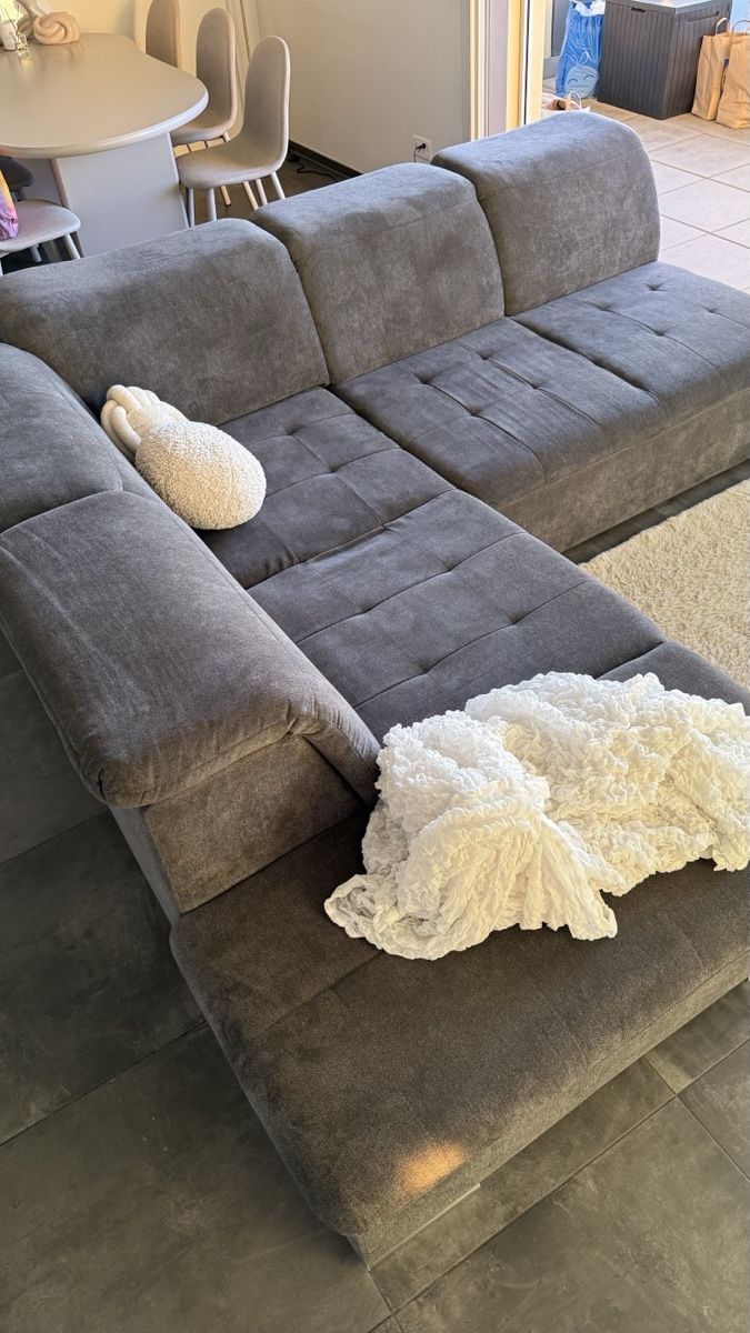 Sofas: Ecksofa grau  – Gebraucht aus Studen BE von Anna1818