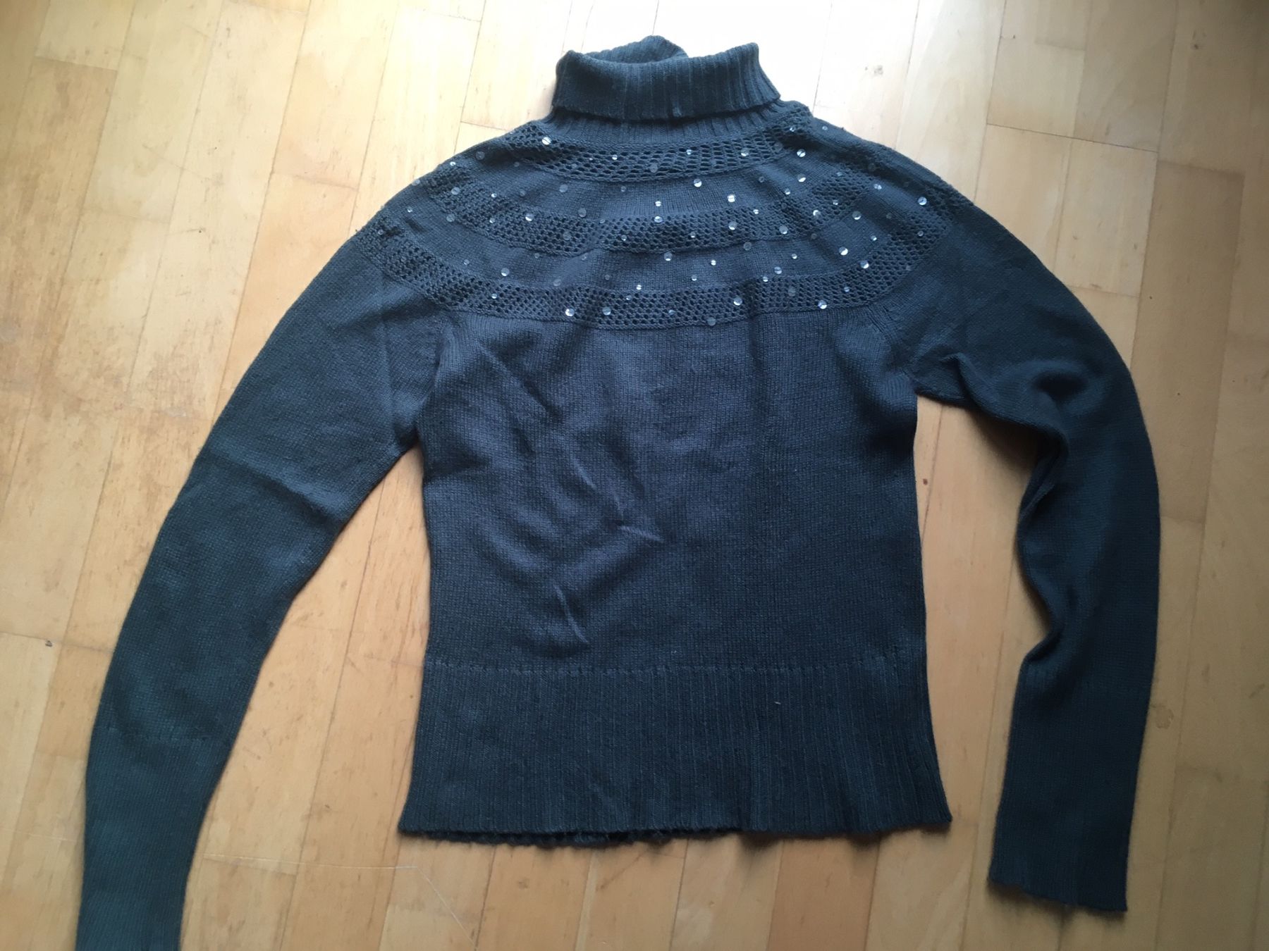 Maglioni & Felpe: Rollkragenpullover von Vero Moda, dunkelgrüne, Grösse 38 – Usato da Zürich venduto da mignonmignon 1