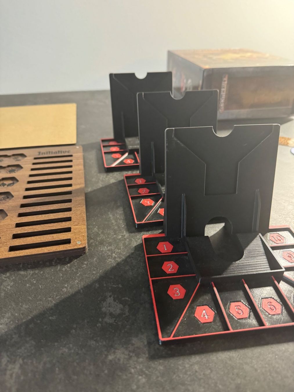 Spiele: Gloomhaven Add-On's – Gebraucht aus Winterthur von J-Keller87 2