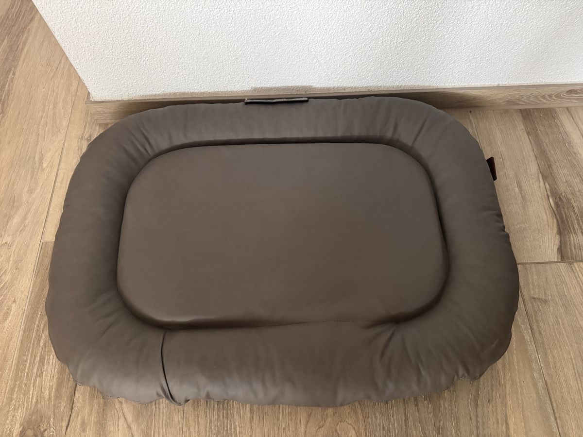 Cucce & Letti: Hundebett rechteckig braun und grau – Nuovo (secondo la descrizione) da Stadel venduto da nicibaer08