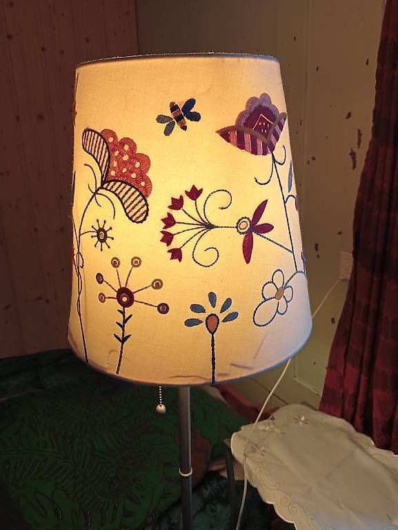 Lampen: Alte schön verziehrte Schirmlampe – Gebraucht aus Mötschwil von got_kss6 1