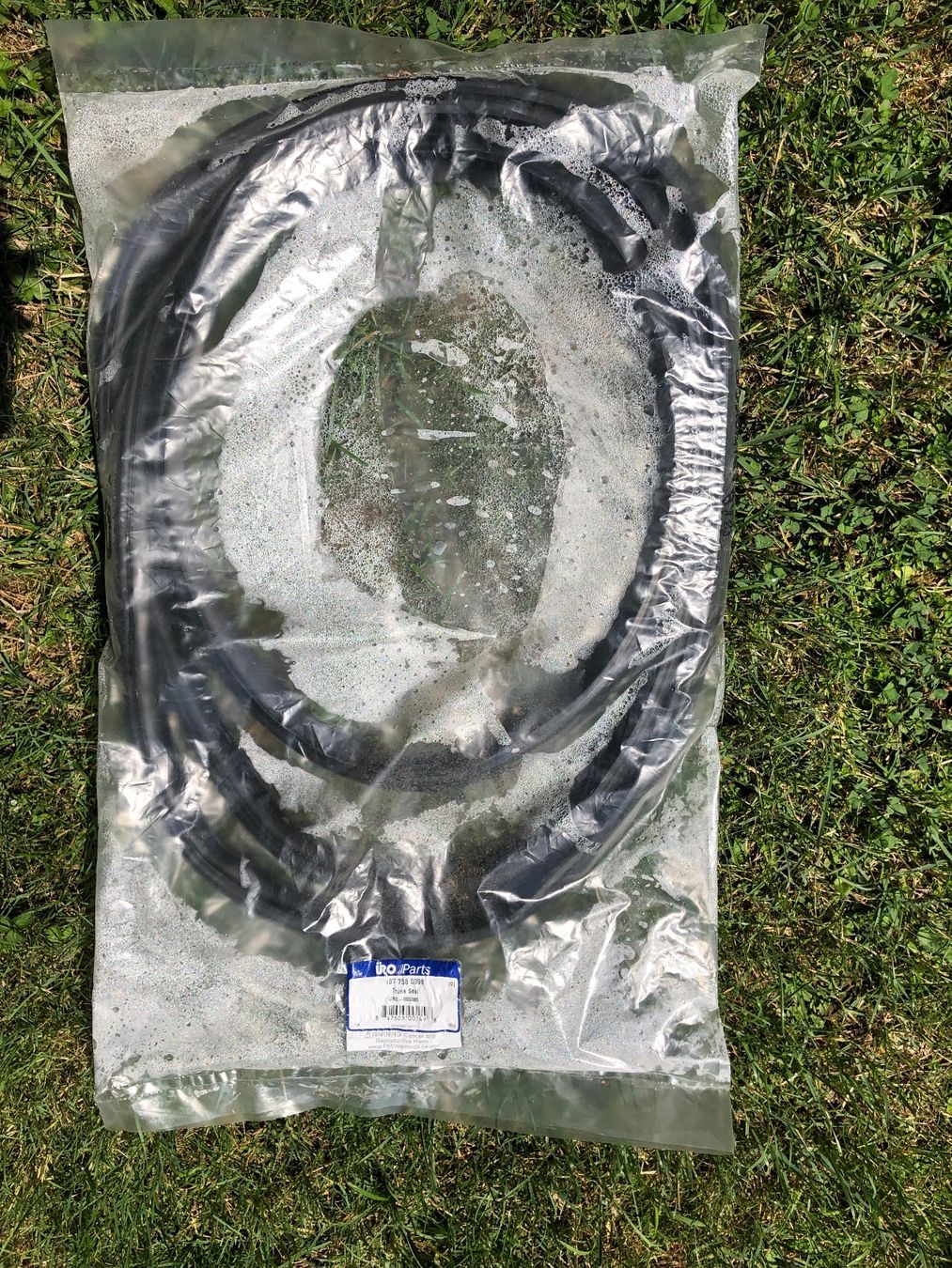 Sanitär: Dichtungen für Mercedes SL – Neu und originalverpackt aus oftringen von berg571