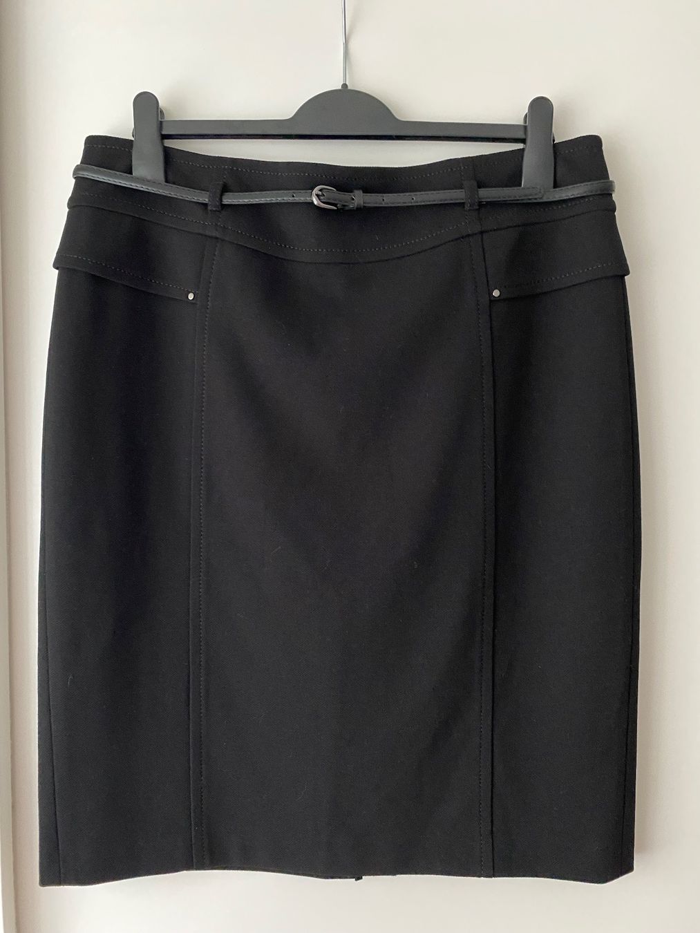Gerry Weber Gonne: Gerry Weber Rock mit Gurt, Grösse 44 – Nuovo (secondo la descrizione) da Winterthur venduto da marisole4