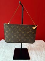 Louis Vuitton Pochette Monogram, Neuwertig!