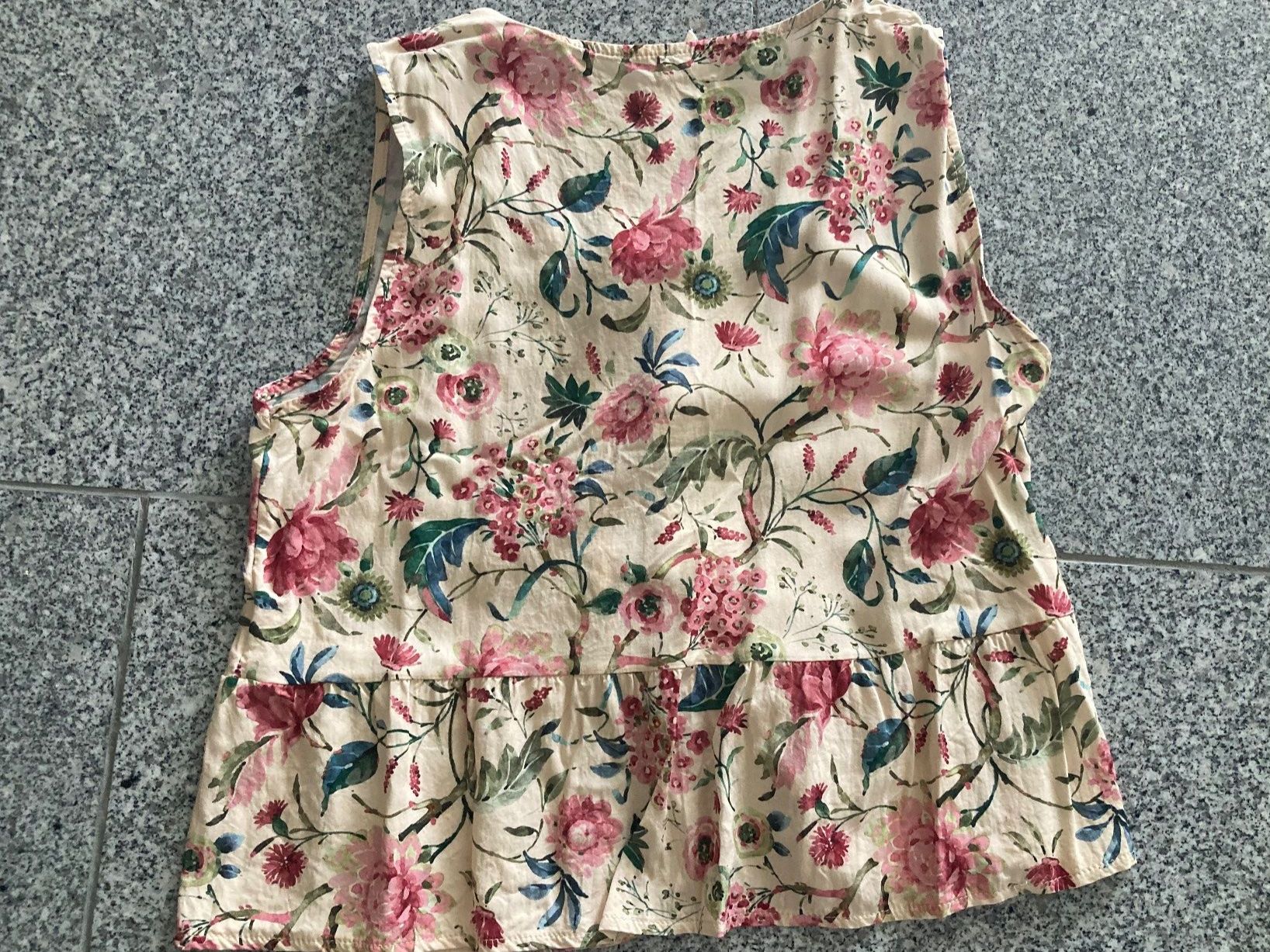 Camicette: florale Sommerbluse von sassyclassy in Gr M – Usato da Eschenbach SG venduto da verbascum 3