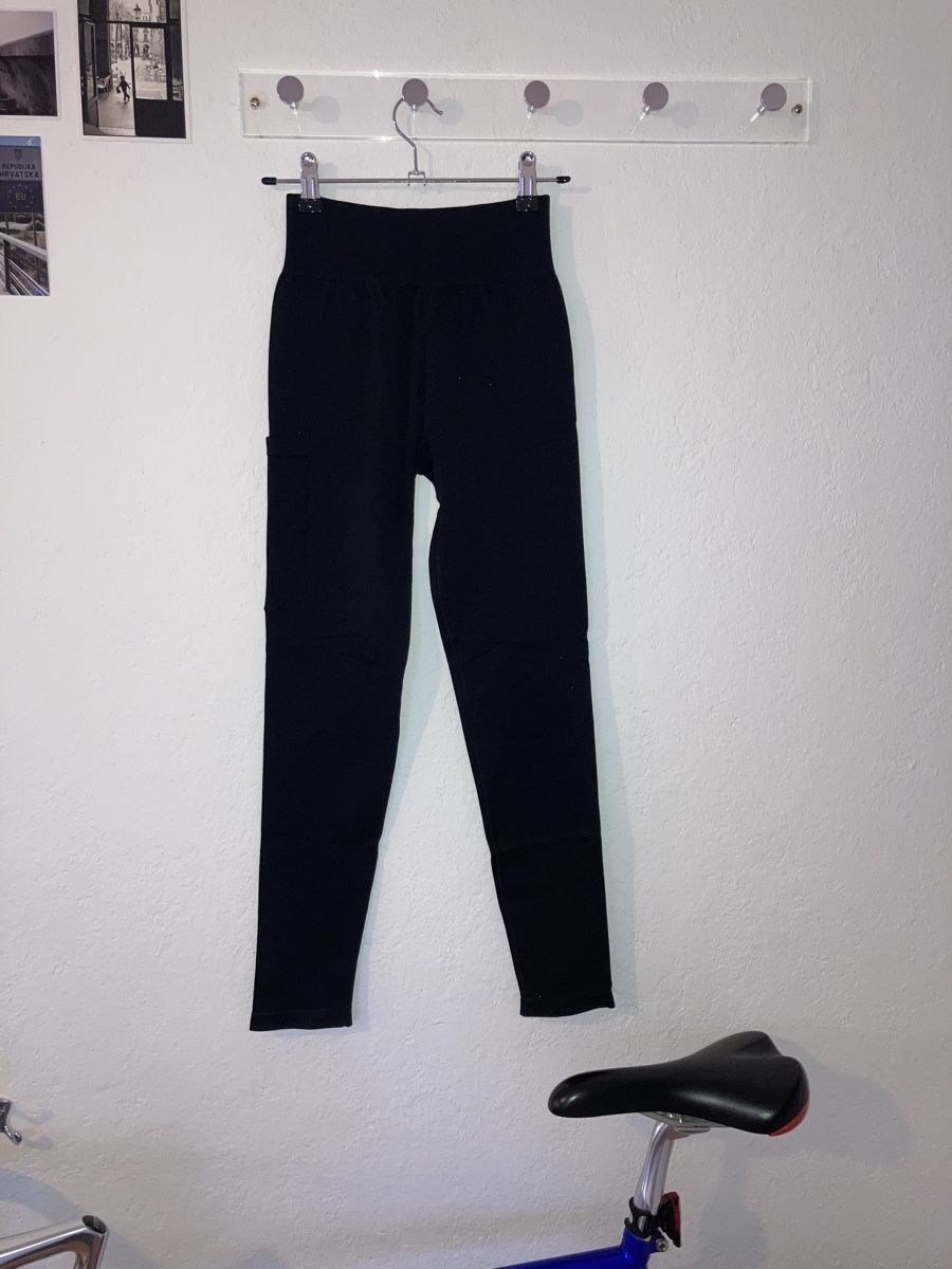 Leggings: Tights – Nuovo (secondo la descrizione) da Bern venduto da marionheiniger