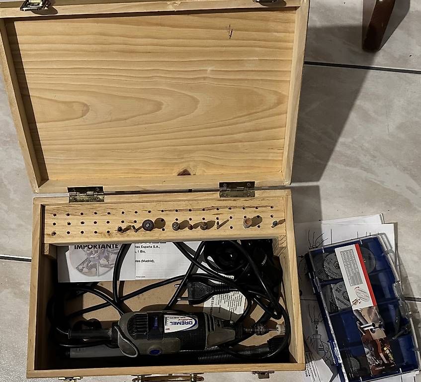Tous les outils: Dremel – D'occasion à Bulle par Melisa7 1