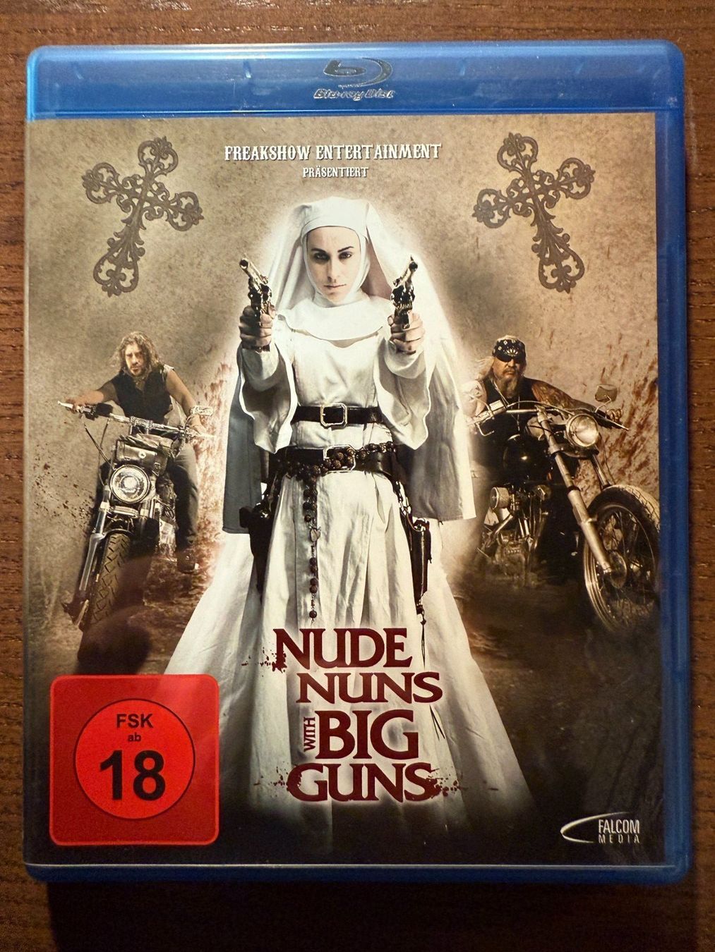 Tutti i DVDs: Nude Nuns with Big Guns – Usato da Zürich venduto da Blu-ray_ZH