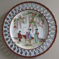 China Zierteller Porzellan - durchbrochen, handbemalt