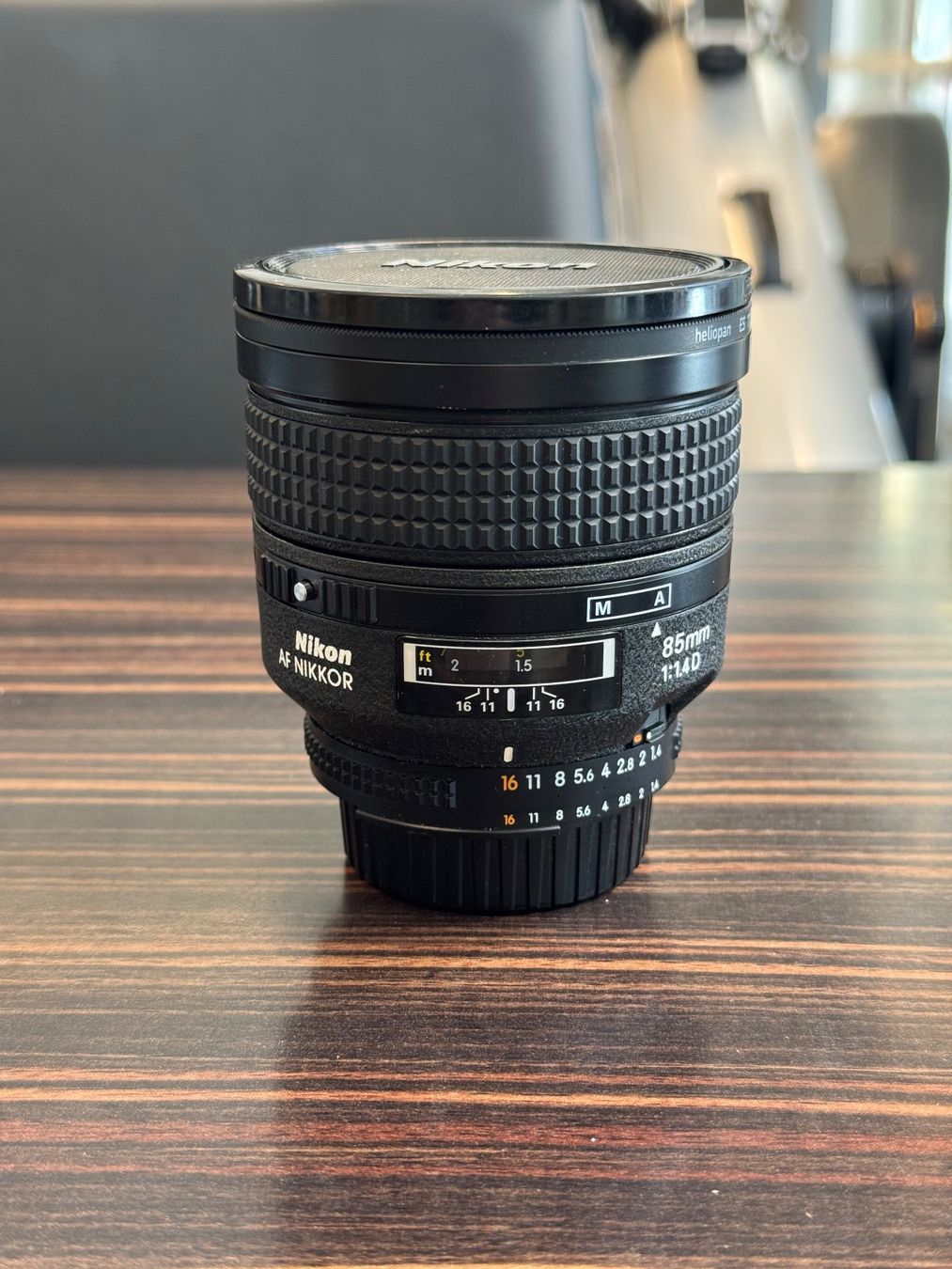 Nikkor Obiettivi: Nikon AF Nikkor 85mm 1:1.4D – Usato da Zürich venduto da KochphotoAG