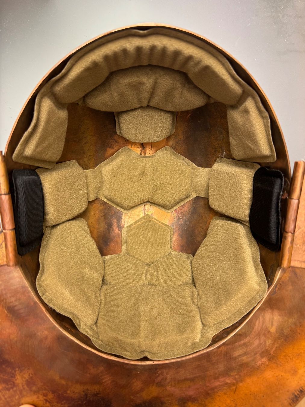 Abbigliamento & accessori d'epoca: Römischer Legionärshelm aus massiver Bronze – Nuovo (secondo la descrizione) da Männedorf venduto da Haegar68 4