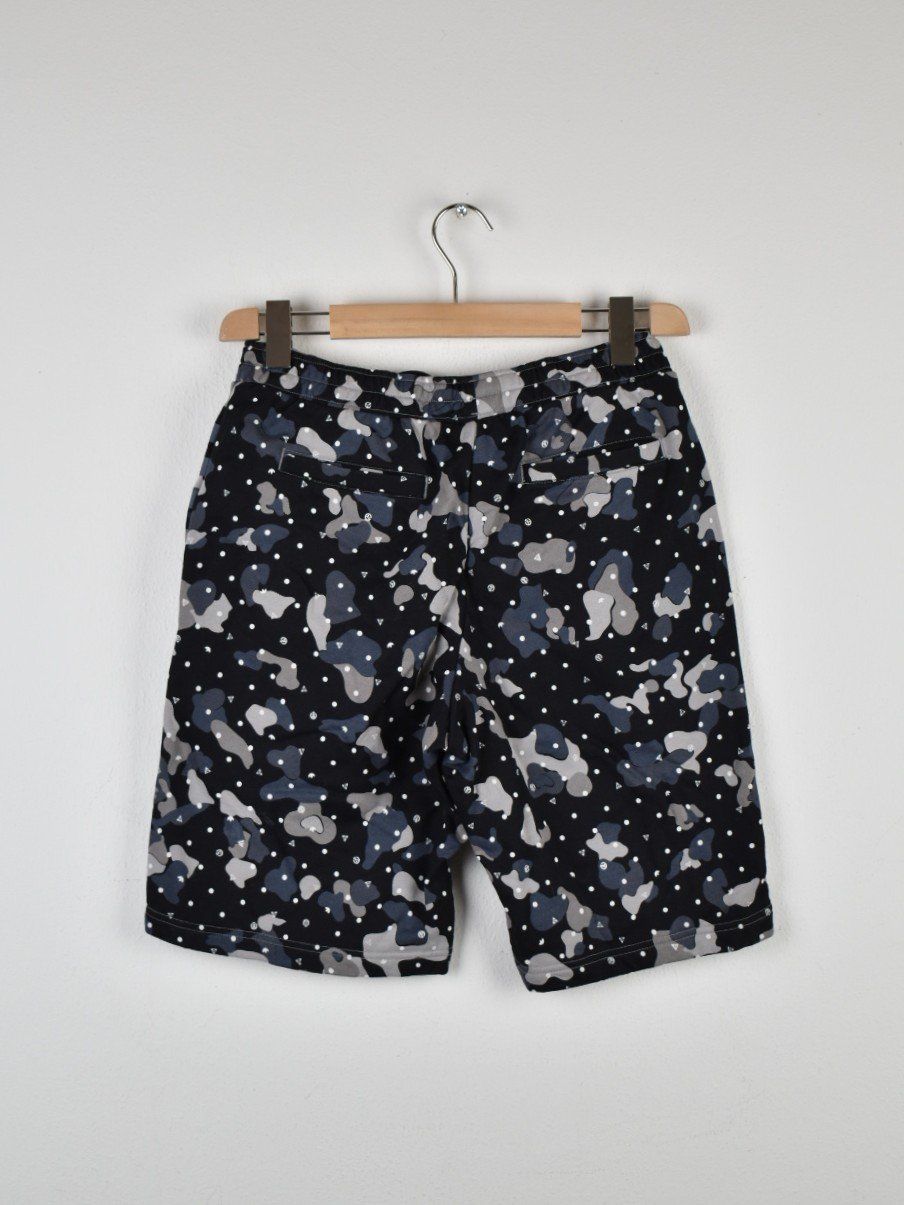 Adidas Pantaloni: Adidas Shorts Gr.M – Nuovo (secondo la descrizione) da Nürensdorf venduto da 2ND_STORY 1