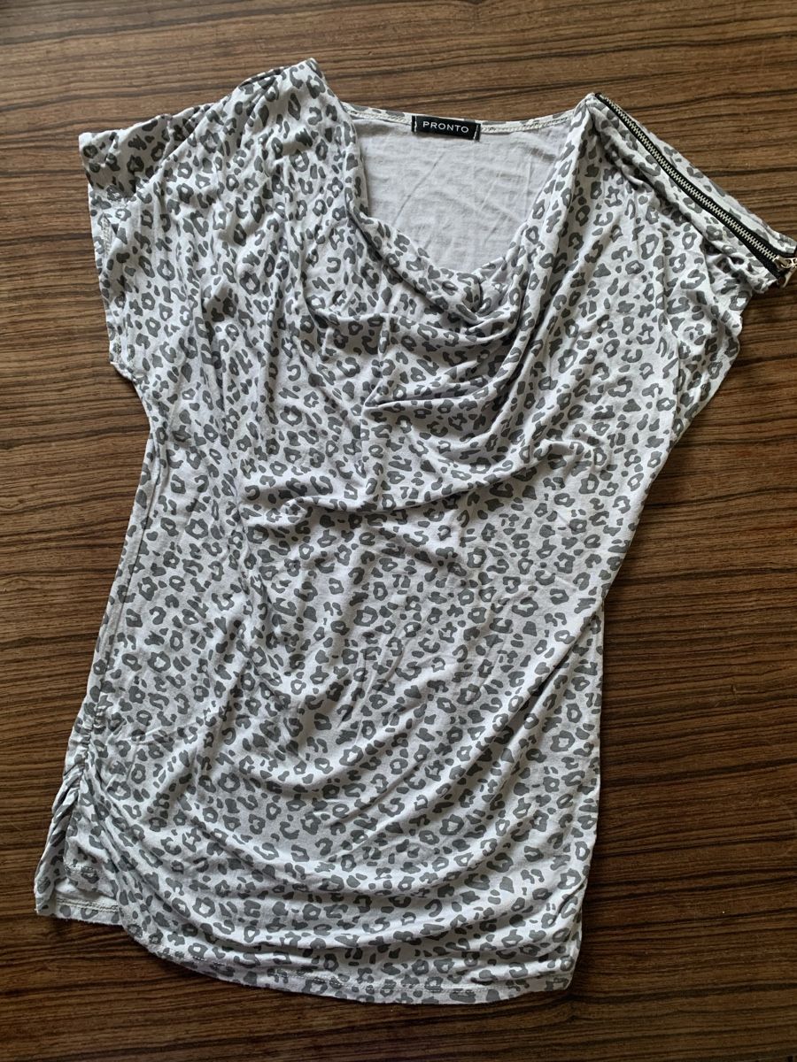 Kleiderpakete: T-Shirts Kleiderpacket – Gebraucht aus Zürich von missi03 1