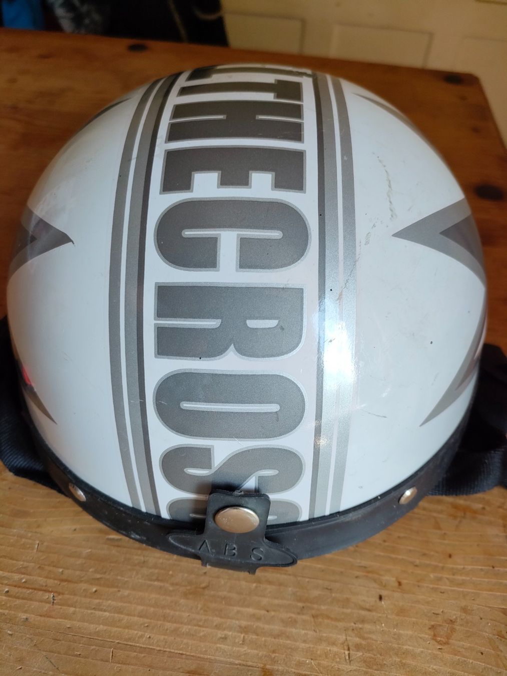 Helme & Visiere: Zu Verkaufen Motorradhelm – Gebraucht aus Romanshorn von Kattamaran 4