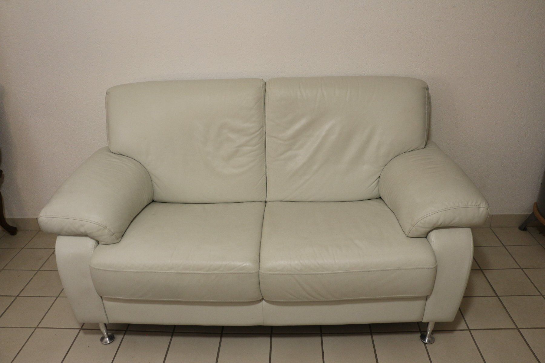Divani: Ledersofa ohne Schlafmöglichkeit – Usato da Corminboeuf venduto da antikerverkauf