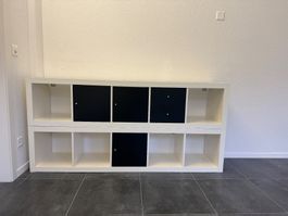 Wandschrank/-regal