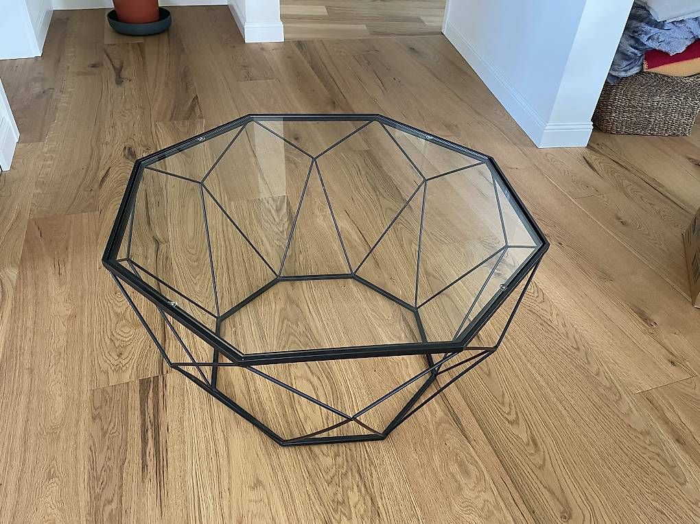 Tables: Table de salon en verre  – D'occasion à Morlon par did_j5bz 3