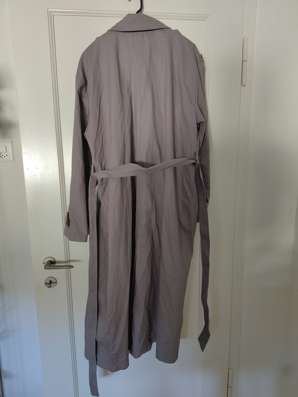 H&M Manteaux: Trenchcoat – D'occasion à Bern par Linii 5