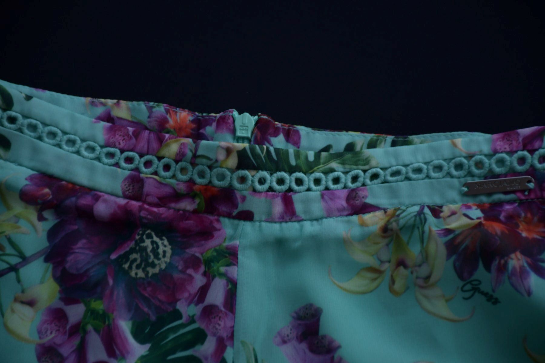 Guess Hosen: neu Shorts von Guess gr. 140 – Neu und originalverpackt aus Nuglar von Korsika2 2