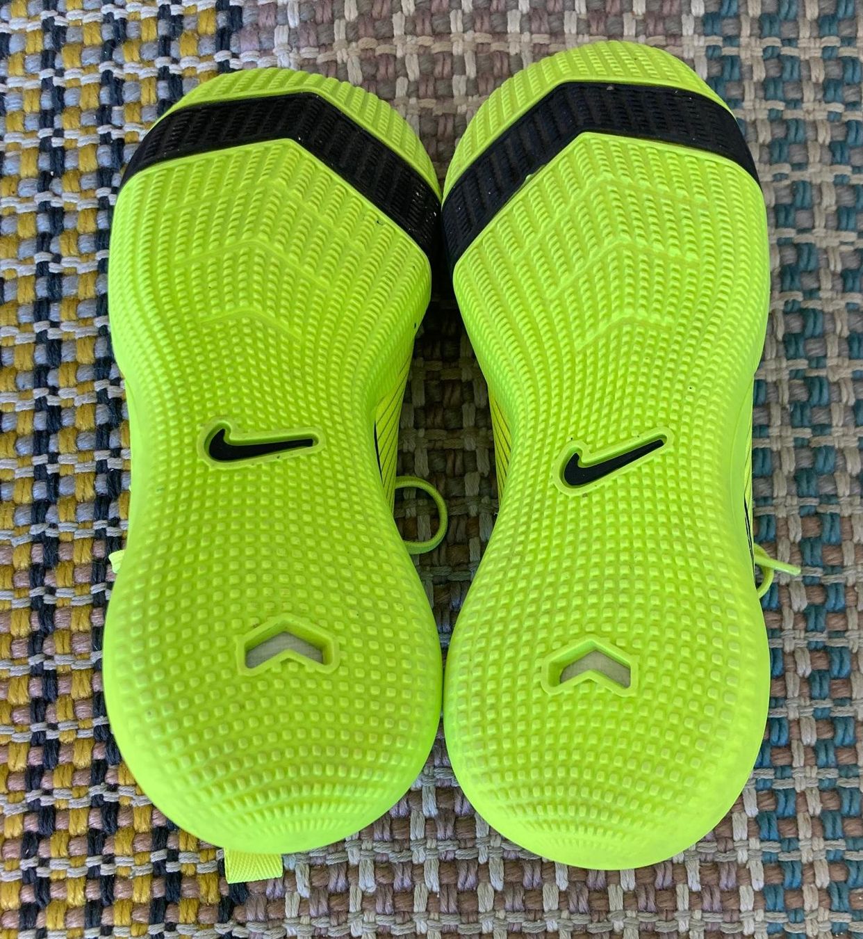 Nike Scarpe per ragazzi: Nike Air Zoom Gr. 33 – Usato da Winterthur venduto da Christian_01 1