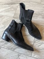 Vagabond Black Leather Chelsea Boot 41