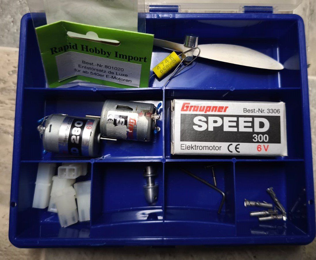 RC Modellbau: Motoren-Set für Modellboote oder kleine Flugzeuge – Gebraucht aus Uzwil von Bruchpilot64