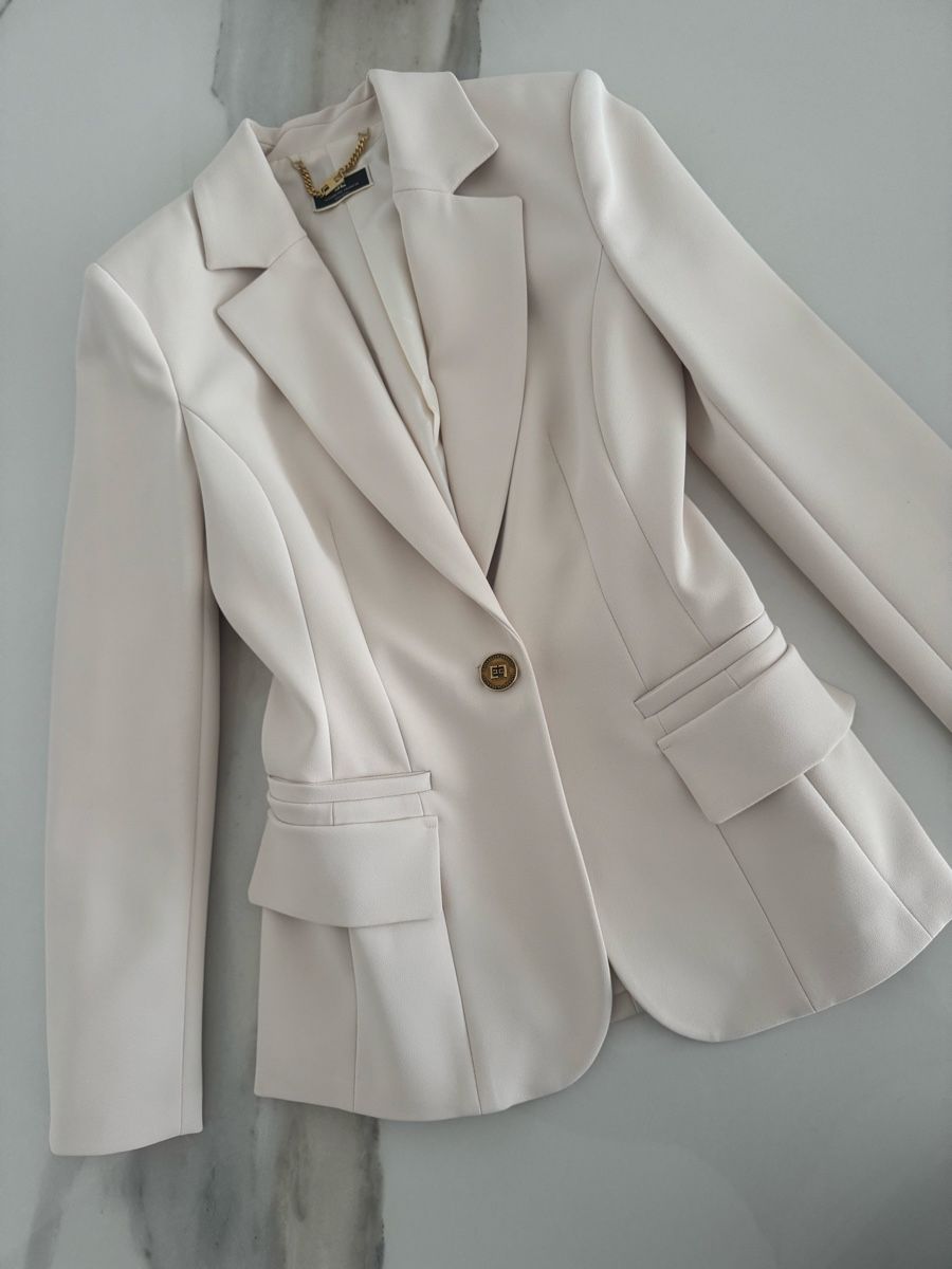 Franchi Completi & Tailleur: Completo Elisabetta Franchi – Nuovo (secondo la descrizione) da Bellinzona venduto da eli_6mr5