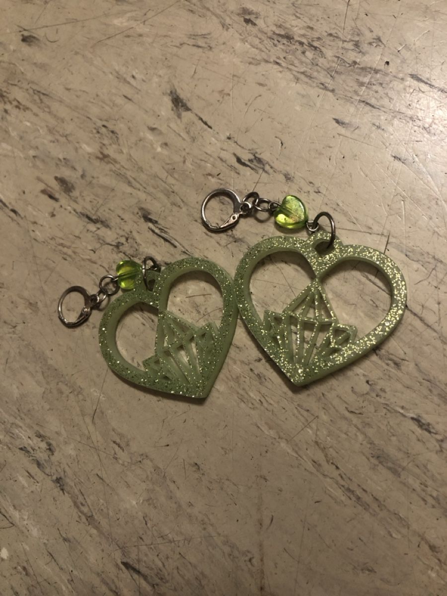 Boucles d'oreille: Grüne Ohrringe mit Glitzer – D'occasion à Zürich par aurelia_nater 1