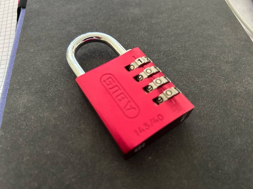 Lucchetti: Abus Zahlenschloss 145/40, rot – Usato da Volketswil venduto da mai_88dc 2