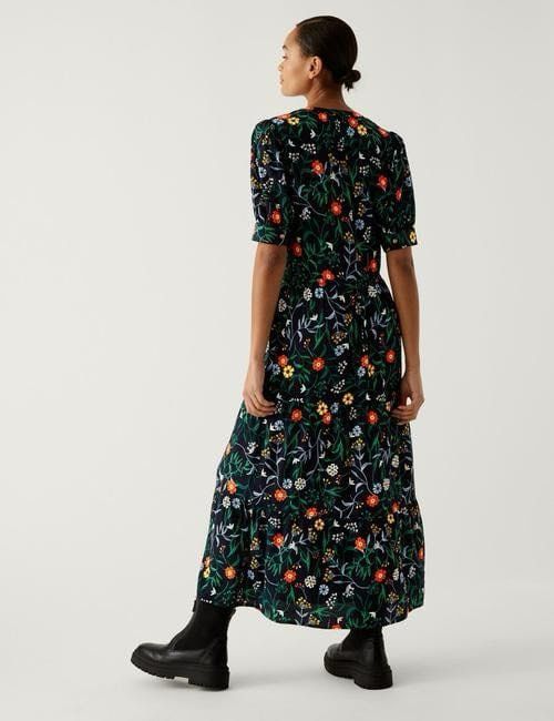 Vestiti: Viscose Floral Dress S/M – Usato da Claro venduto da sof_pkm8 3