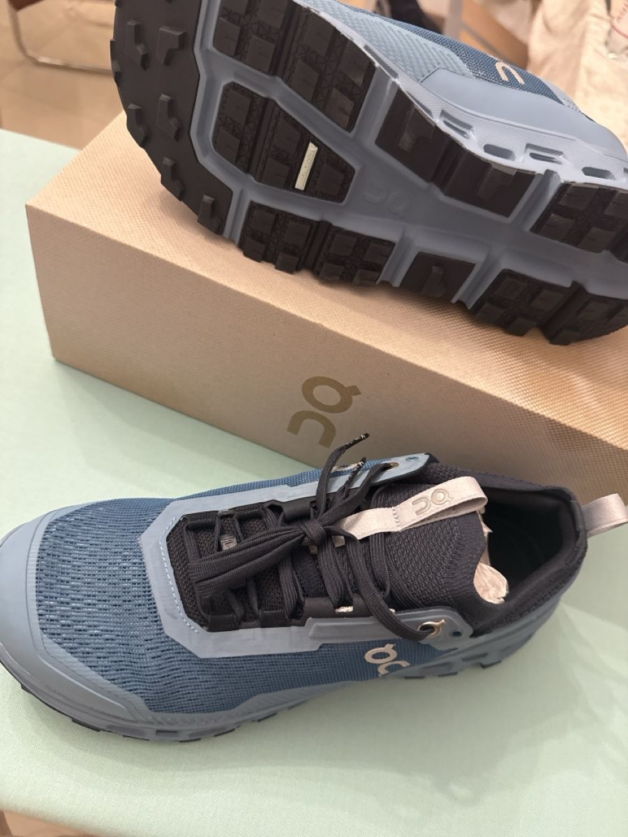 On Scarpe da uomo: ON Cloudultra 2 Laufschuhe Grösse 41 neu mit Karton – Nuovo e nell'imballaggio originale da Sirnach venduto da Gin_kobi02 1